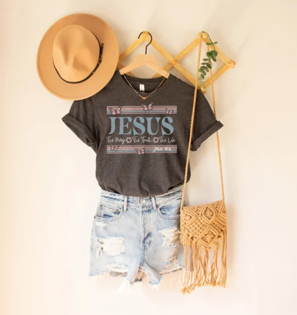 Pepper Ladies Jesus T-Shirt – John 14:6 The Way The Truth The Life Design