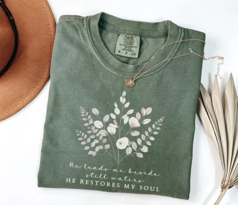 Moss Ladies Christian T-Shirt – Psalm 23 He Restores My Soul Floral Design - S